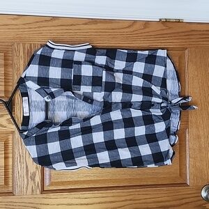Checkered top